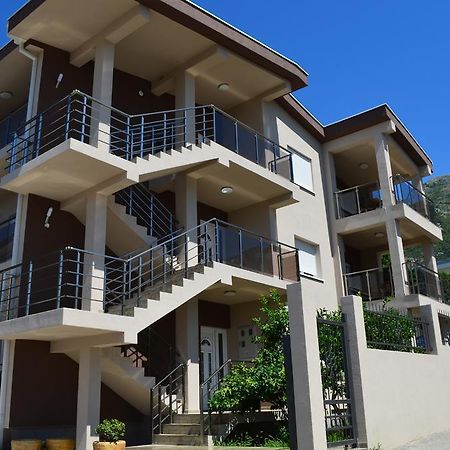 Apartments Md Lux 2 Sutomore Exterior foto